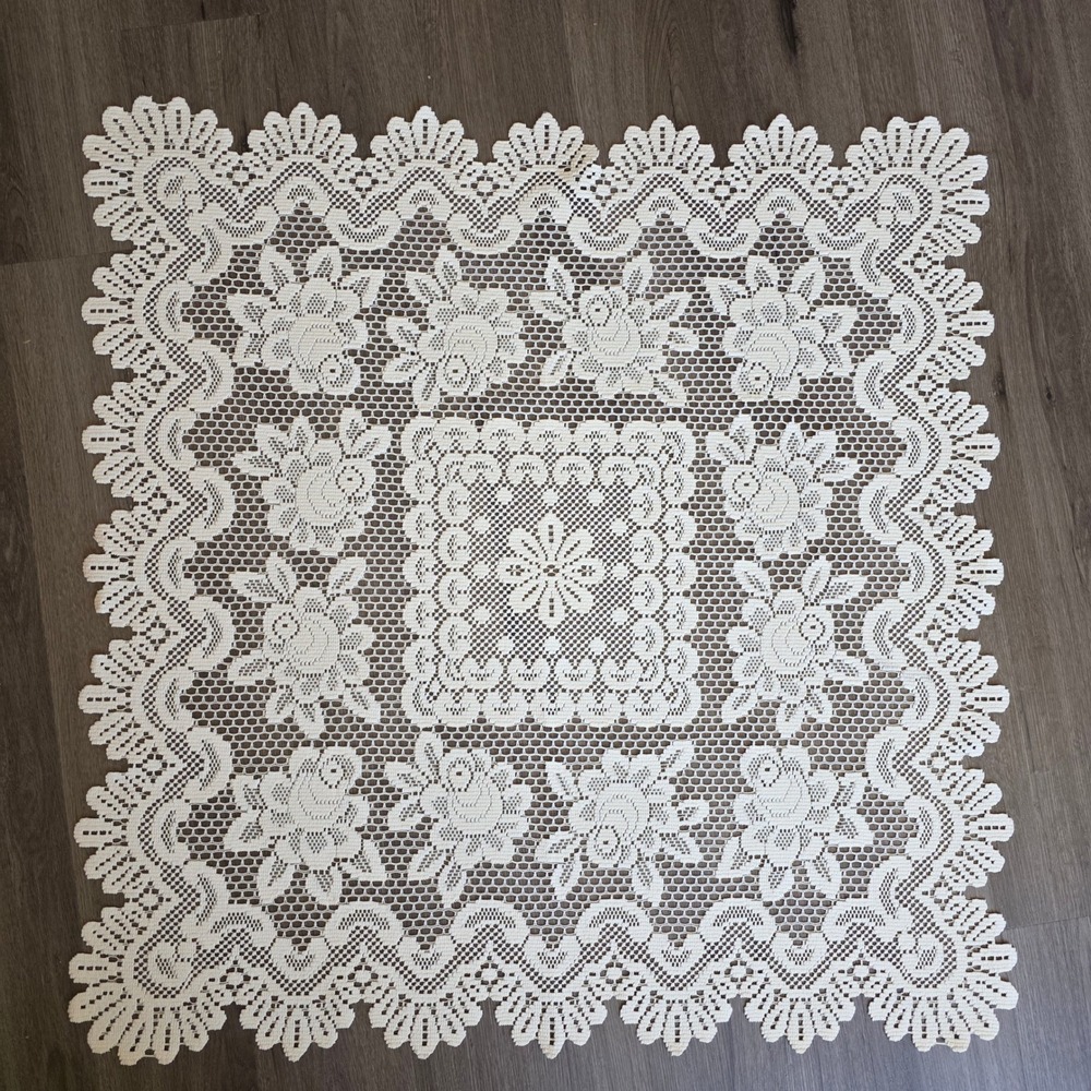 Heritage Lace Victorian Rose Square Tablecloth Cream 36x36 Cottagecore NWOT